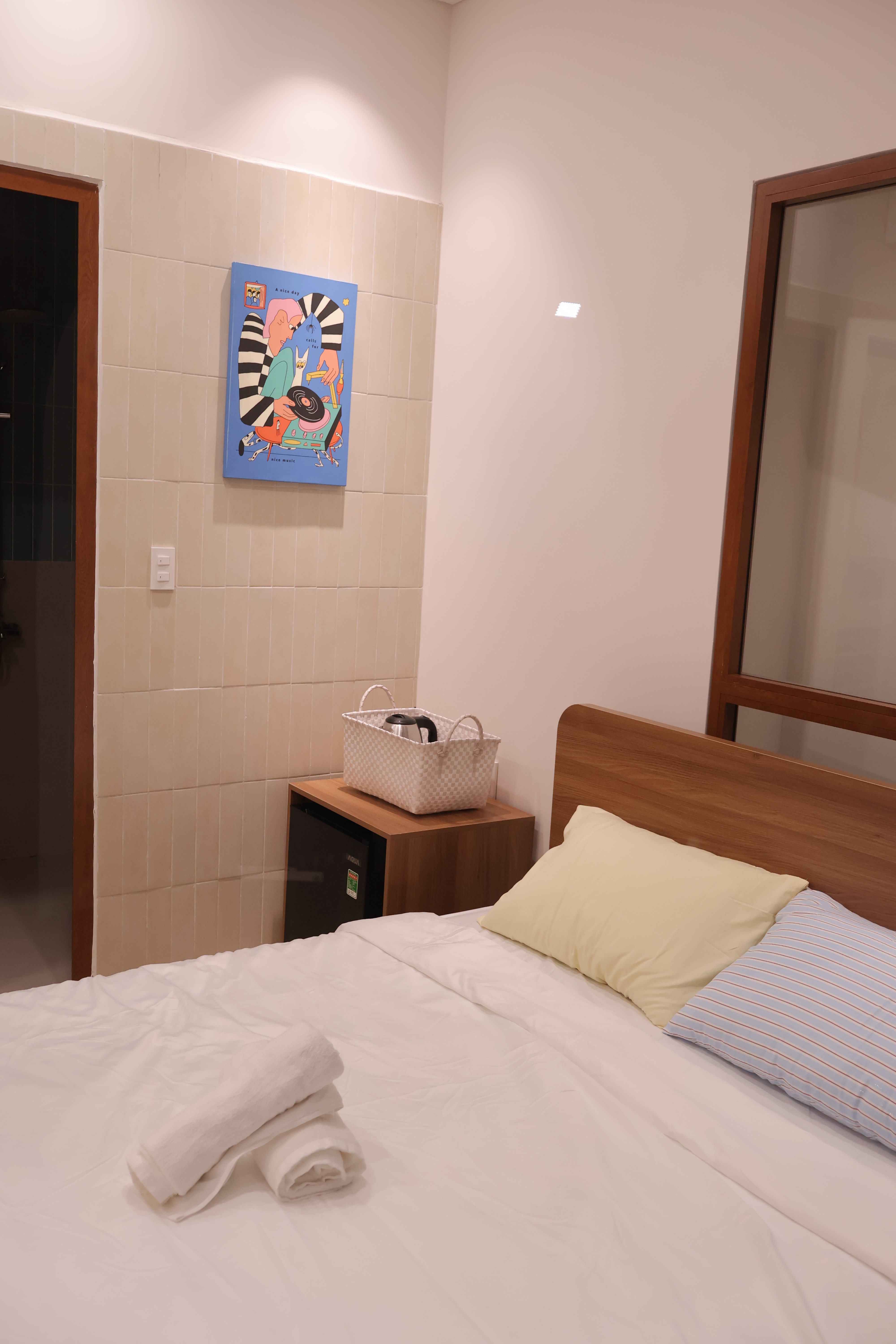 Phòng 2 – bed